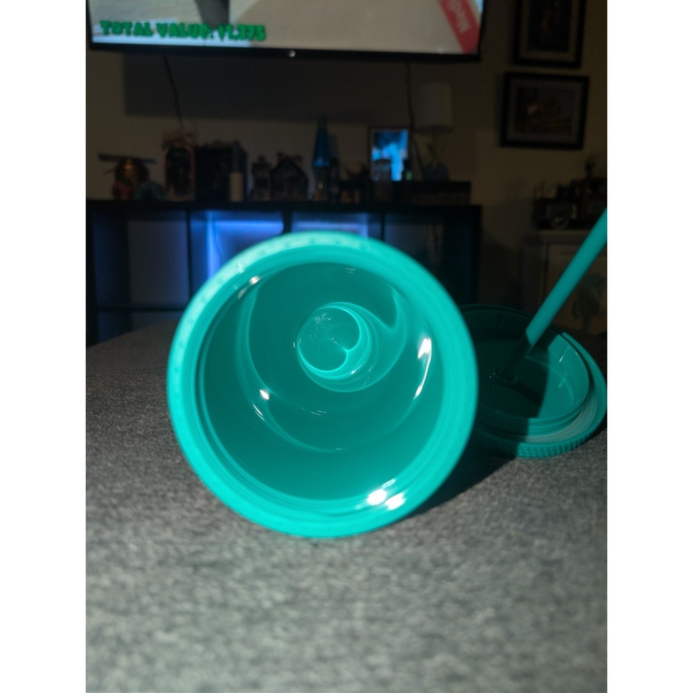 Starbucks October 2021  Mexico Caribbean Green Studded Tumbler 24oz - Picture 7 of 8